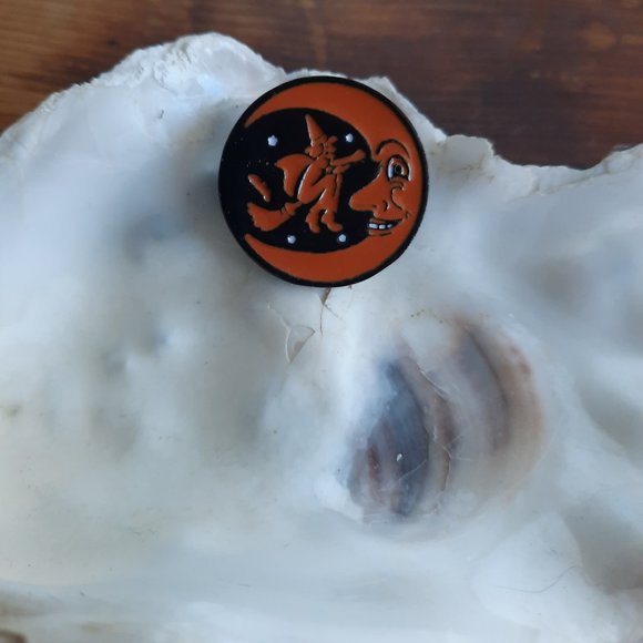 Halloween Enamel Pins 👻🎃 - Picture 4 of 4